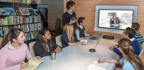 Yamaha YVC-1000 — микрофонная акустическая система конференцсвязи для унифицированных коммуникаций