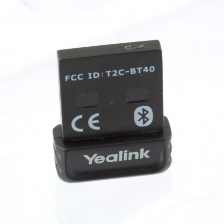 Yealink BT40 — USB-адаптер Bluetooth