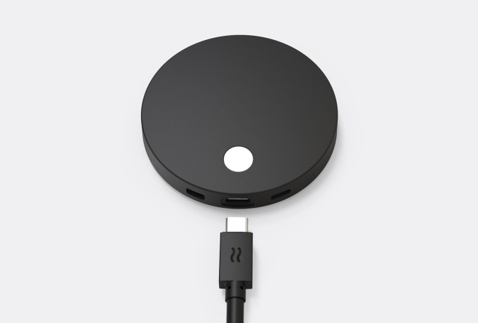 Airtame 2 — адаптер беспроводной передачи контента