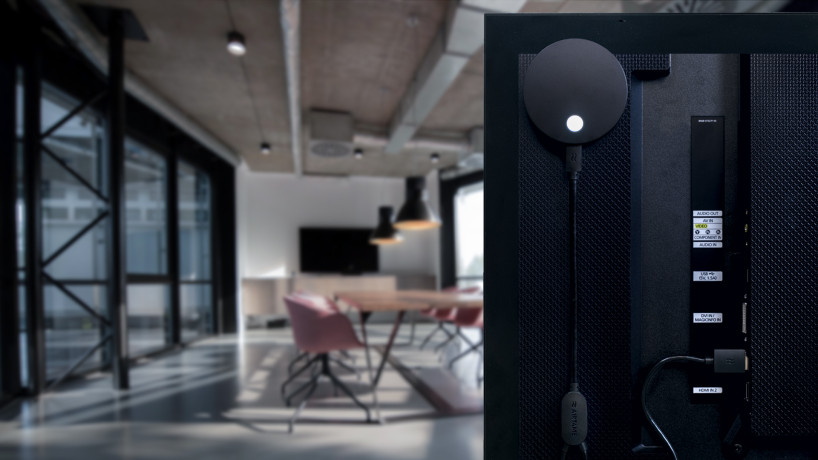 Airtame 2 — адаптер беспроводной передачи контента