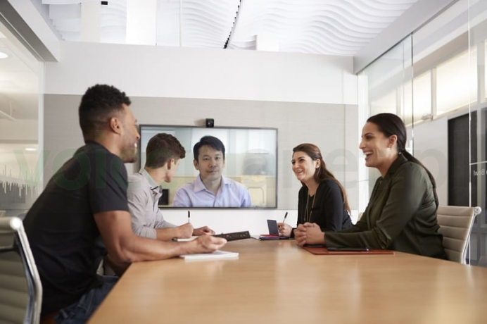 Polycom EagleEye Cube HDCI — высокопроизводительная видеокамера с поддержкой 4K