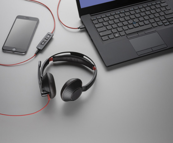 Plantronics BlackWire 5200 Series — проводная гарнитура для систем UC (jack 3.5 mm / USB)