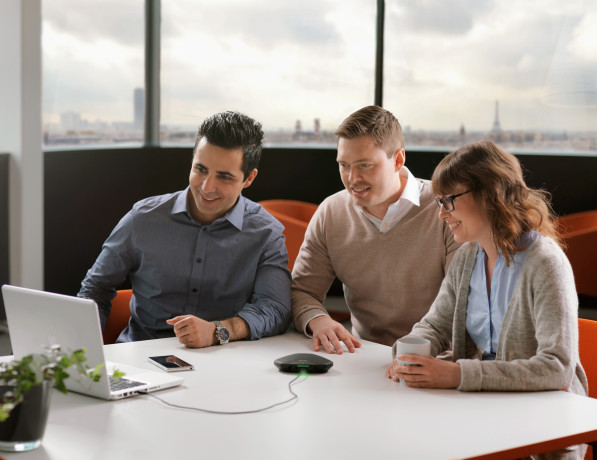 Konftel KT-EGO — беспроводной Bluetooth / USB спикерфон для проведения мобильных конференций